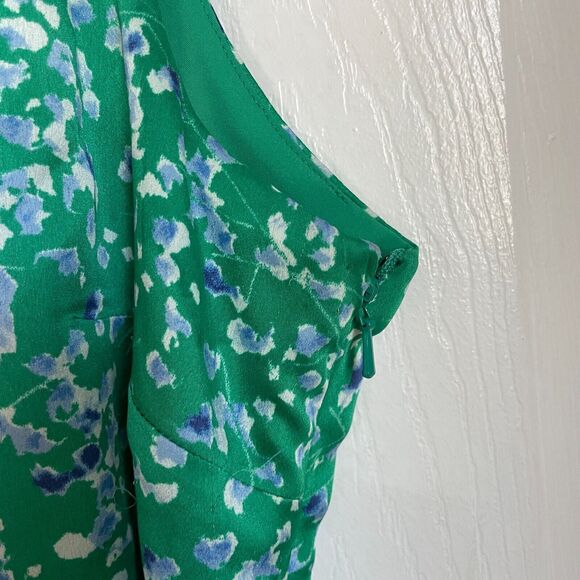Banana Republic Green floral Asymmetric Hem Dress Size 4 sleeveless - Picture 8 of 9